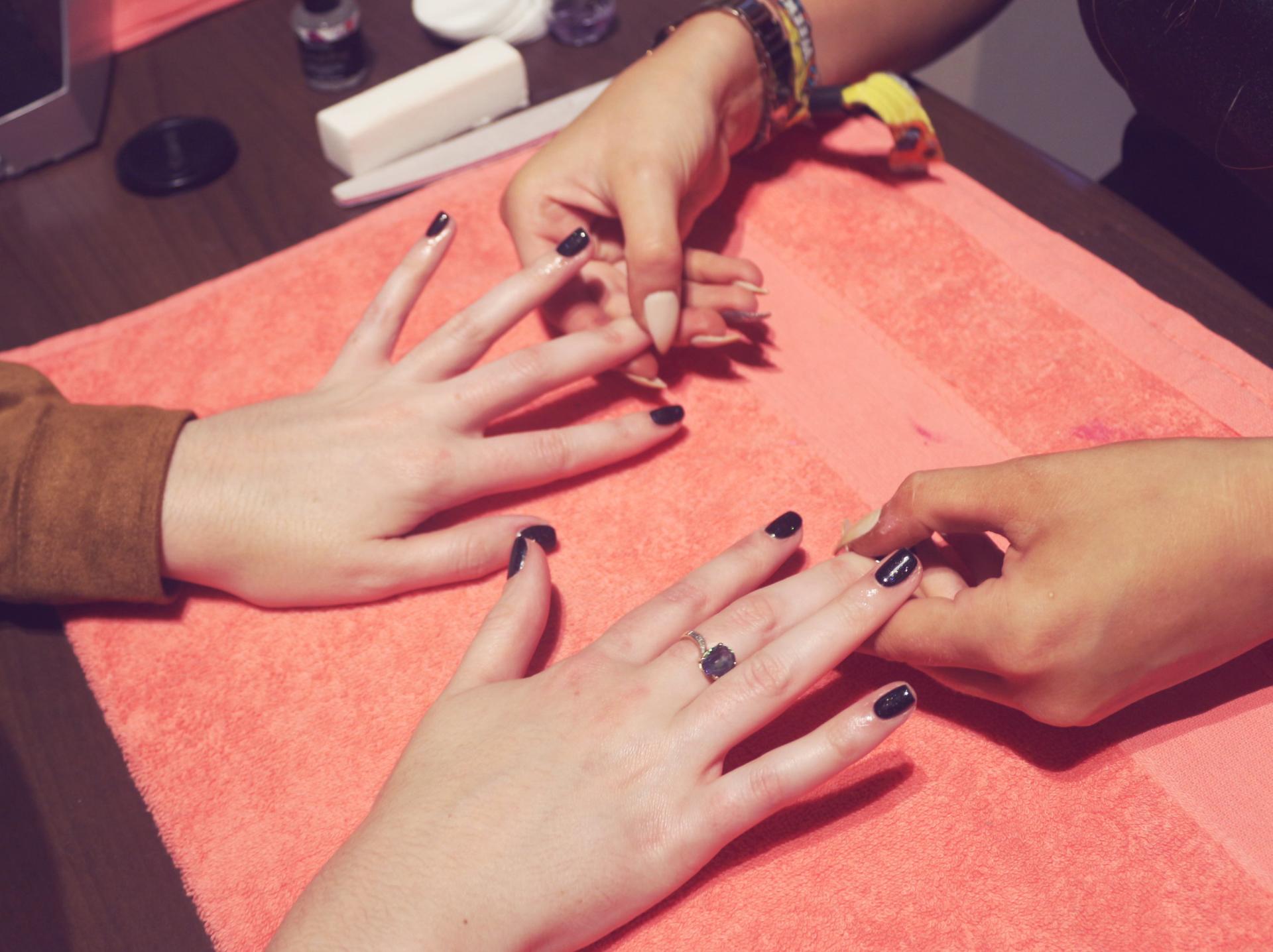 La Belle Beauty Salon Cheadle gel nails manicure