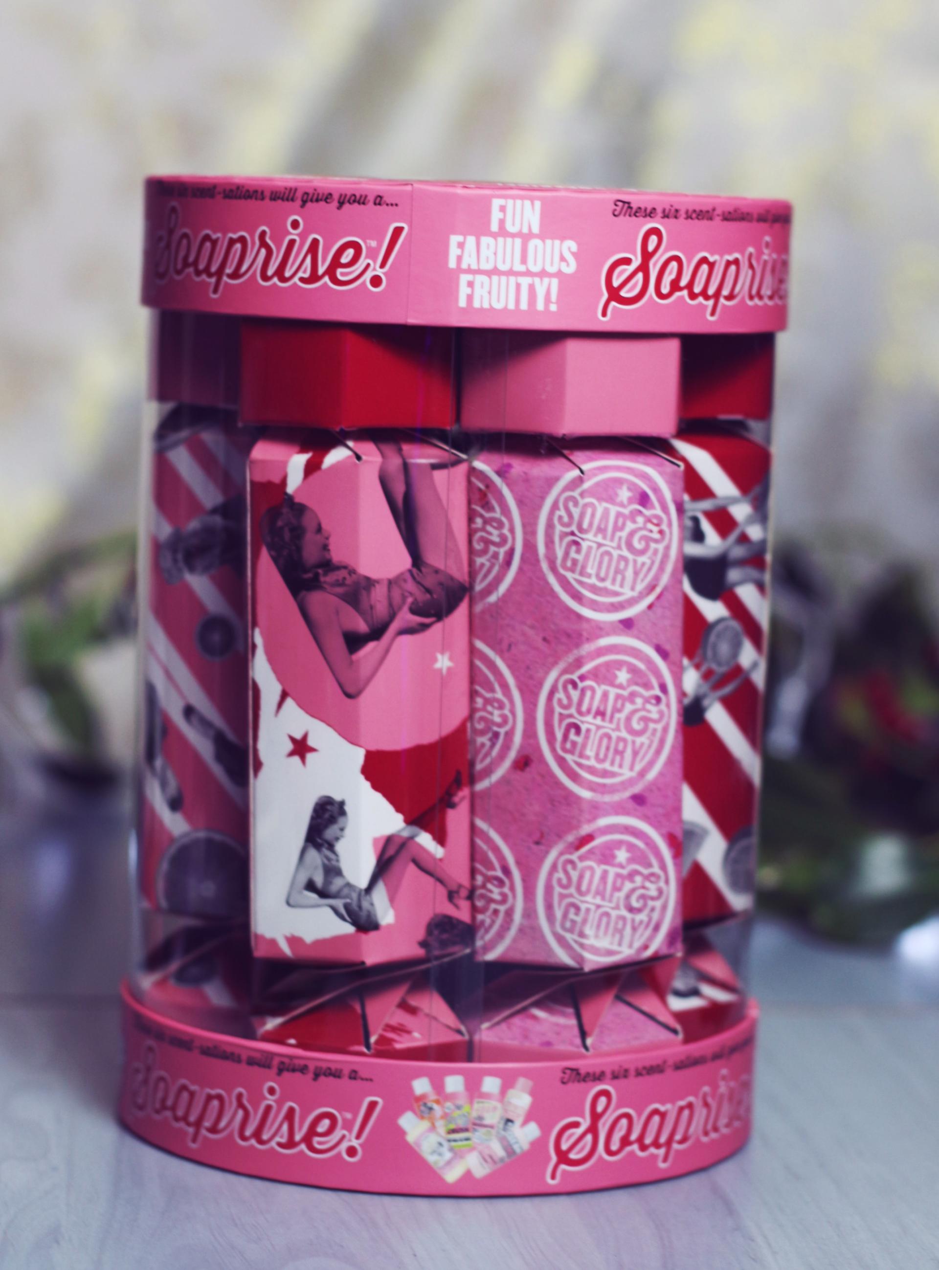 soap and glory christmas crackers